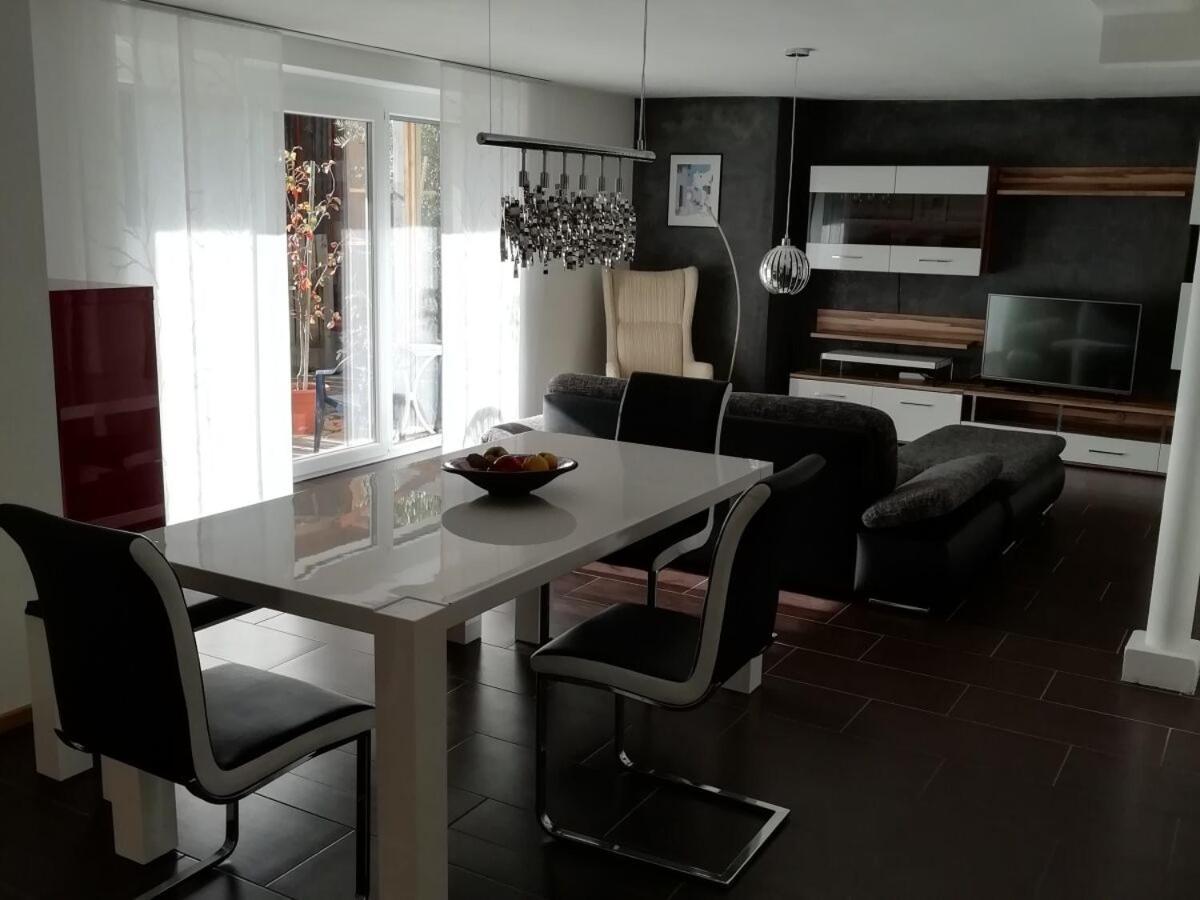 Lechraum In Appartamento Waal